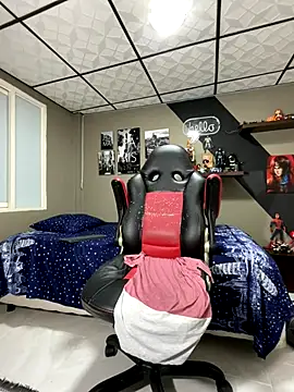 marcel_crawford96's cam snapshot