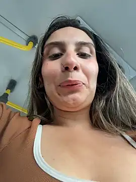 sarah_honey__ live sex cam