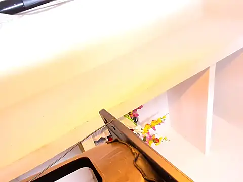 MistressOriana live sex cam