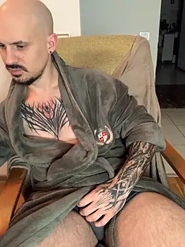 AssHunter4k live sex cam