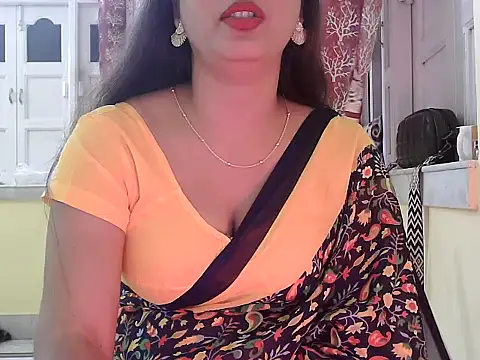 Model-Tanya live sex cam