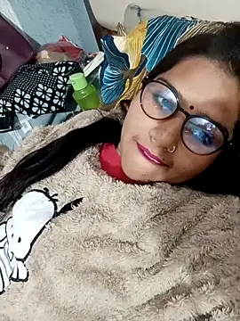 urvashi01224 live sex cam