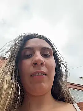 sarah_honey__ live sex cam