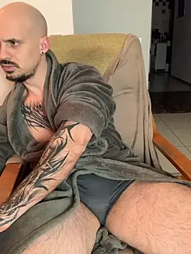 AssHunter4k's cam snapshot