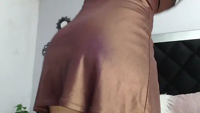 KinaCooper live sex cam