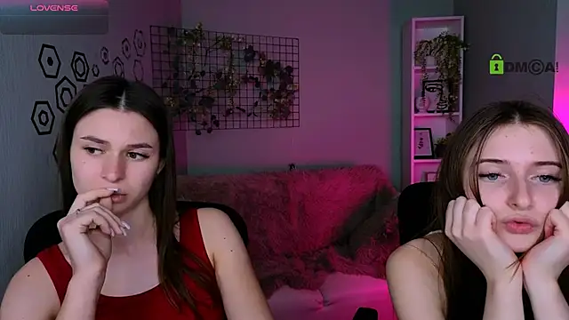 flora_ri live sex cam