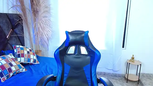 Mattass18 live sex cam