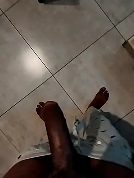 urgentlyfixer's cam snapshot