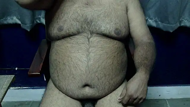 hairysubcub_70's cam snapshot