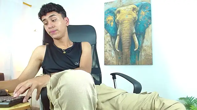 Alancum7's cam snapshot