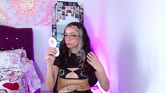 squirt_charlott live sex cam