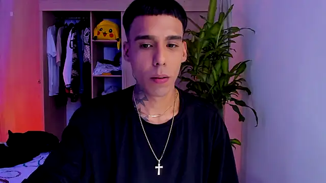 Damianwhite live sex cam