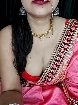 kaamuk_shweta live sex cam