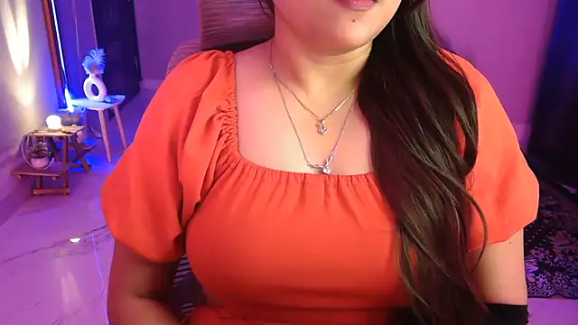 Mitikaa live sex cam