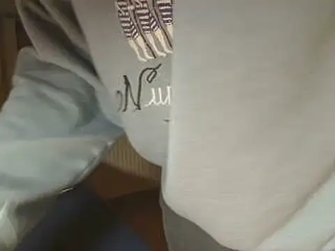 Kyru19633 live sex cam