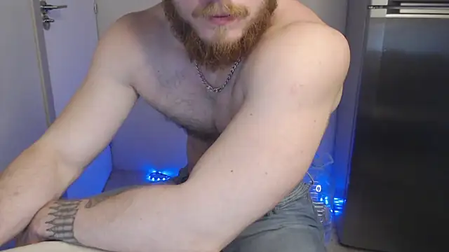 VictorTransMan's cam snapshot