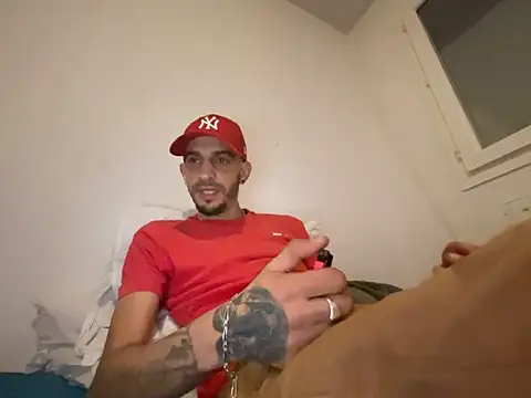 Rebeu313 live sex cam