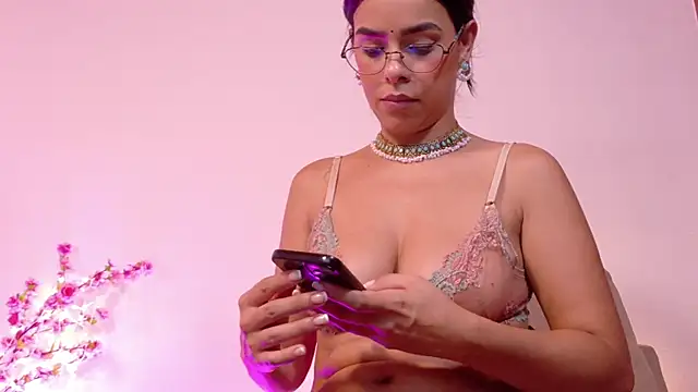 Anandacute1 live sex cam