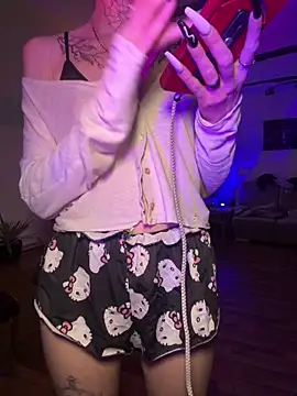 Miiaaa- live sex cam