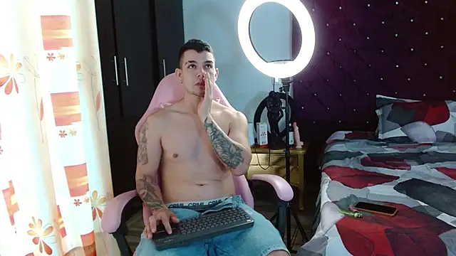 BooyHott_'s cam snapshot