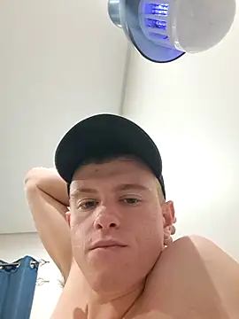 Tinny_Twink_RSA live sex cam