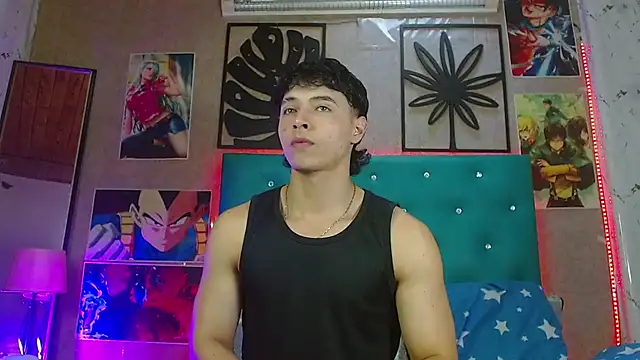 LiamAndrewzz live sex cam