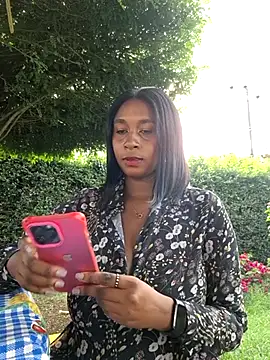 HanaThompson live sex cam