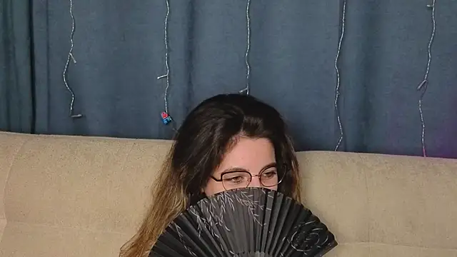 CasandraMickell live sex cam