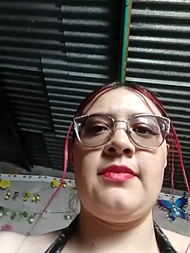 NinaGauther live sex cam