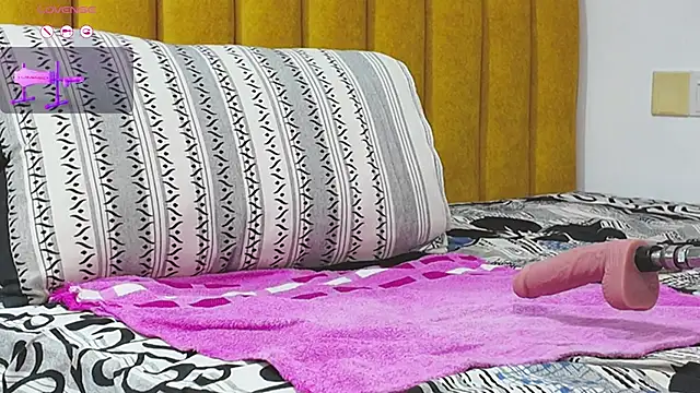 _neesha_414_ live sex cam