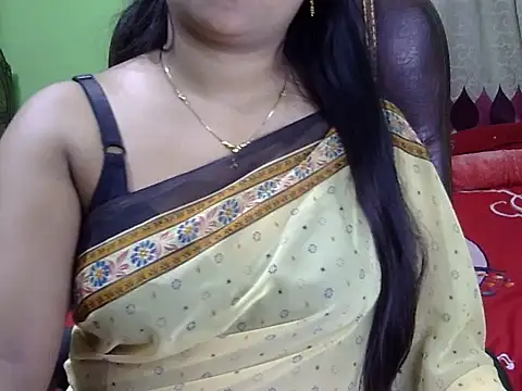 BengaliQueenStar live sex cam