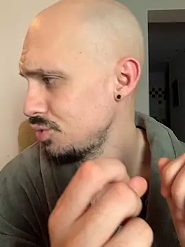 AssHunter4k live sex cam