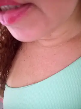 SOLTEIRASIGILO live sex cam