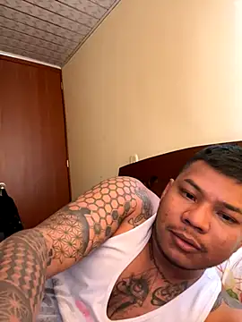 Saipadpuer30 live sex cam