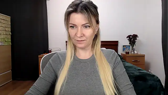 ParadiseAlina live sex cam