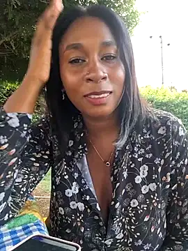 HanaThompson live sex cam