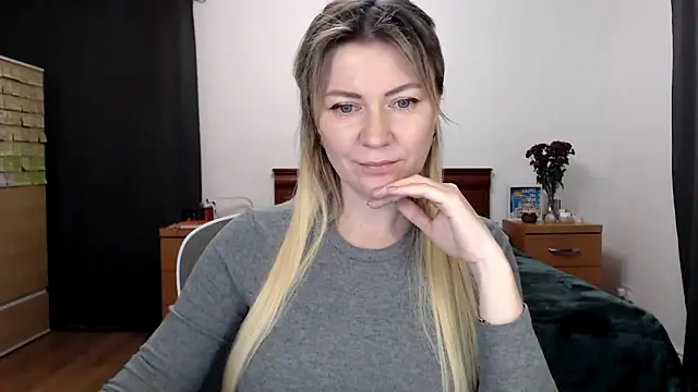 ParadiseAlina live sex cam