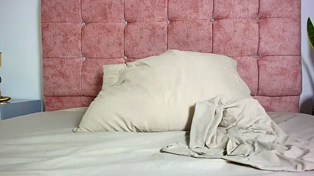 Ares_Alpha live sex cam