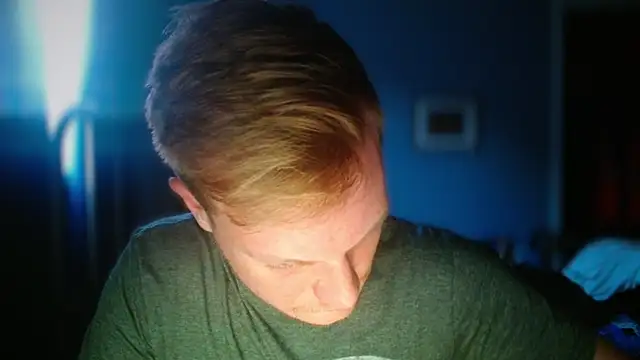 lustylyndon's cam snapshot