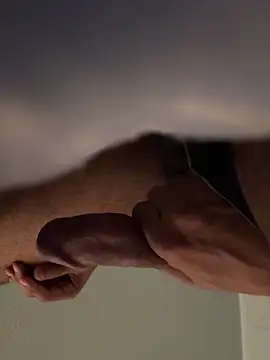 Nosleeptapoutvol1xxx's cam snapshot