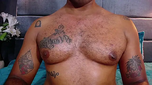 liam_howard's cam snapshot