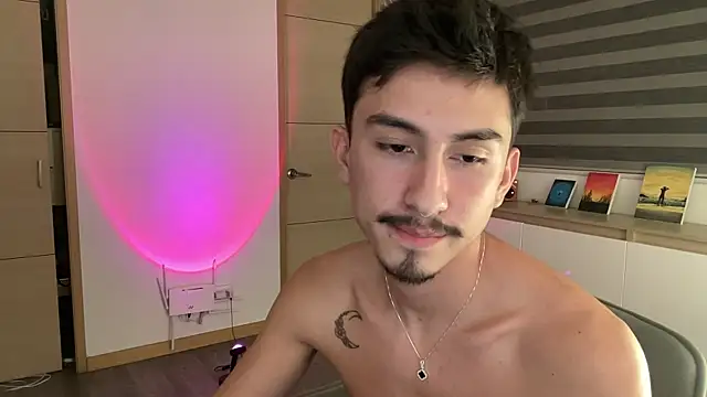 sweettaaron01's cam snapshot