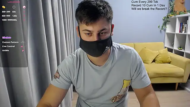 Tomguys's cam snapshot