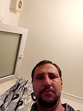 Miki20677 live sex cam