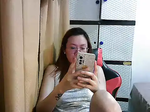 crizzybel live sex cam