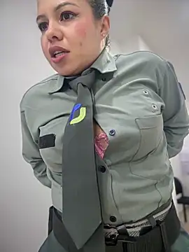 Ariana-07 live sex cam