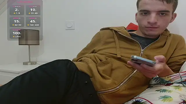 Tombgy07's cam snapshot