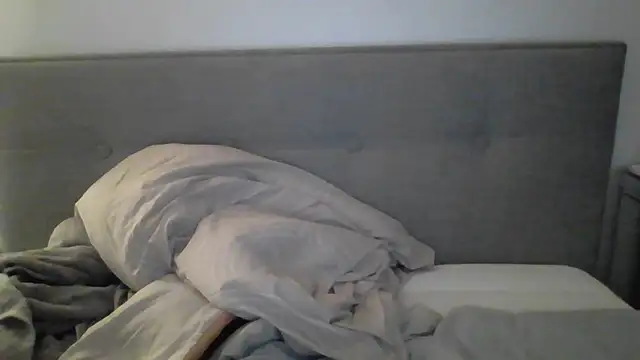 letsgetnaughty7's cam snapshot