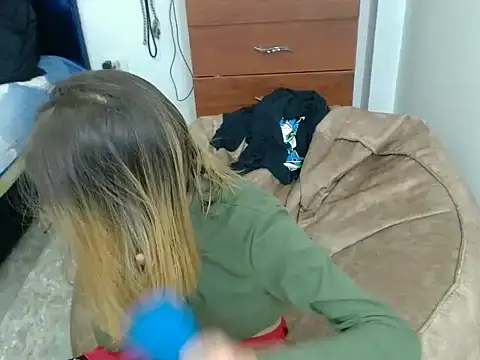 KratosAfroditacs live sex cam