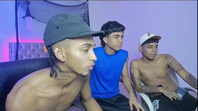 skinny_tatto01 live sex cam